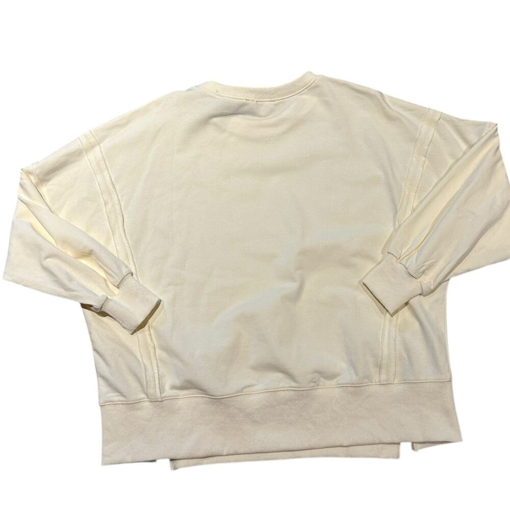 Peach Love Ivory Oversized Sweatshirt In Women's Small with Sequin Horseshoes - Picture 2 of 9